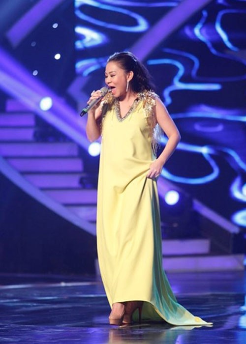 Thu Minh thay My Tam lam giam khao Vietnam Idol 2015